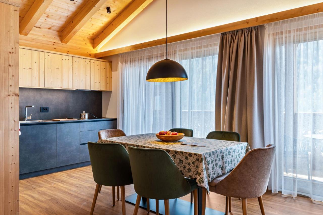 Les Ciases Chalets Dolomites Apt 3 San Vigilio Di Marebbe Luaran gambar