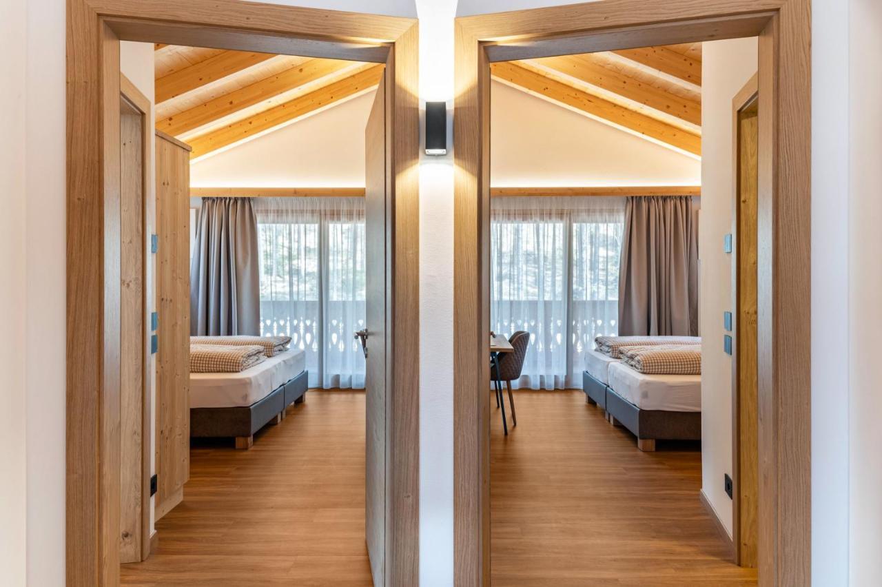 Les Ciases Chalets Dolomites Apt 3 San Vigilio Di Marebbe Luaran gambar